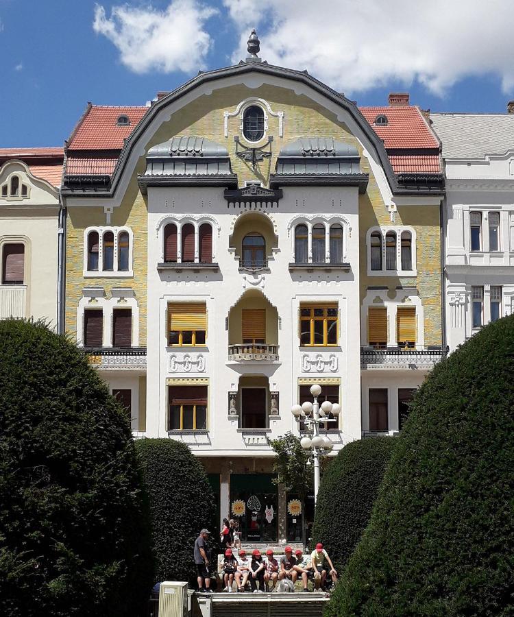 Neuhausz Suite - Ultracentral Timisoara Exterior photo